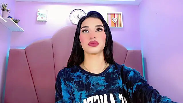 Jadeyourqueen online show from December 2024 06:53:02 PM