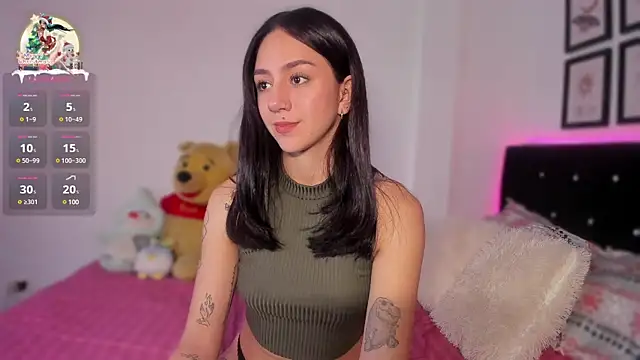 Snapshot of moonlygirl1 chatting on December 2024 09:20:02 PM moonlygirl1 online show from December 2024 09:20:02 PM