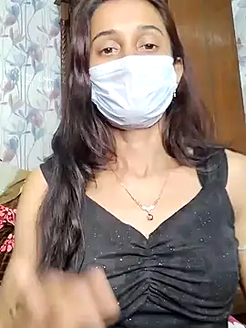 Oleevia online show from February 2025 06:19:01 PM