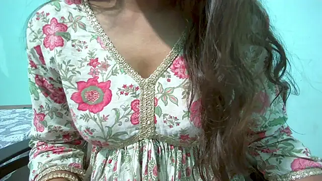 Only hunny online show from February 2025 04:48:01 PM