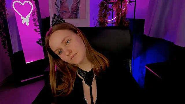 KellyPoter online show from December 2024 04:43:01 PM