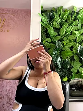 Lea velle online show from January 2026 04:38:01 AM