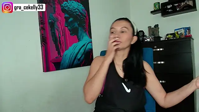 gracekelly12 online show from March 2025 12:45:01 PM