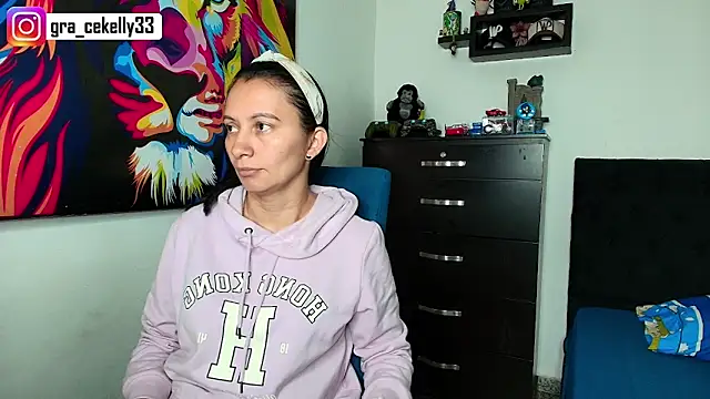 gracekelly12 online show from March 2025 01:04:02 PM