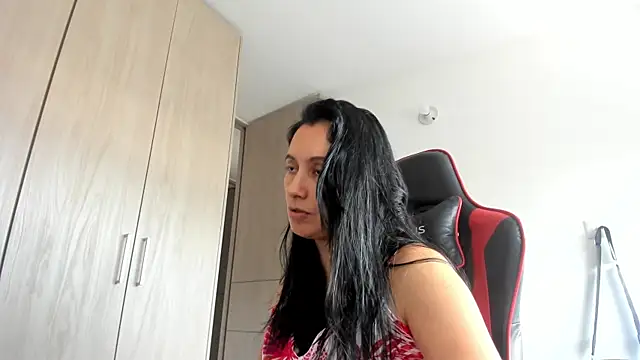 gracekelly12 online show from September 2025 06:30:02 PM