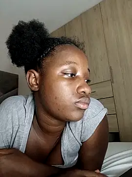 kharoll online show from November 2025 12:24:01 AM