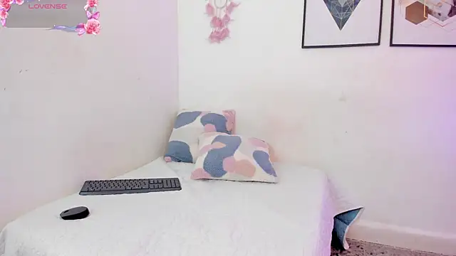 Abriil7 online show from November 2025 03:34:01 AM