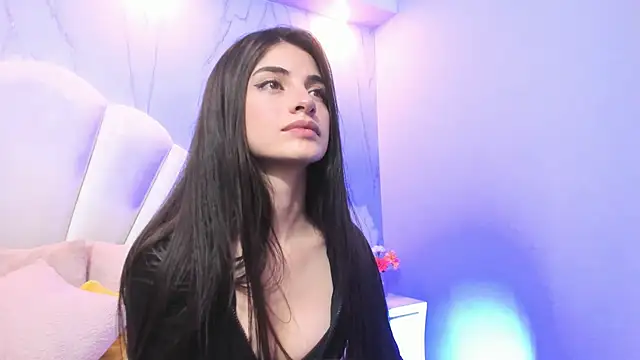 Snapshot of Megga_Bluee chatting on January 2025 10:33:02 PM Megga Bluee online show from January 2025 10:33:02 PM