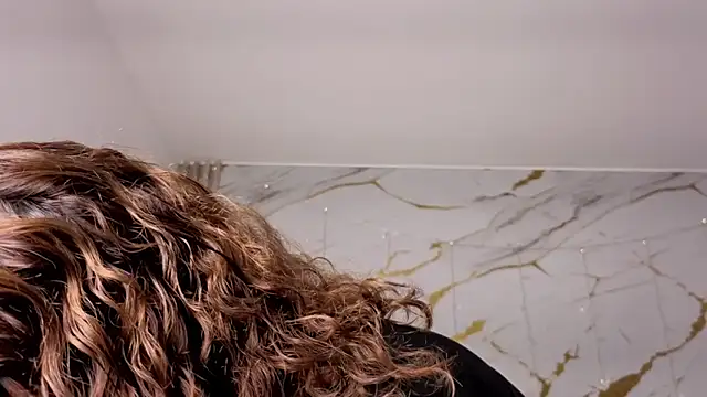 Snapshot of agatha_97_ chatting on February 2026 02:33:01 AM agatha 97 online show from February 2026 02:33:01 AM