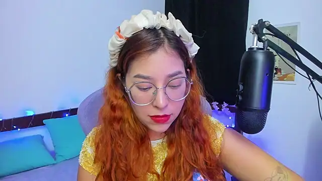 Snapshot of _Moon_Johnson chatting on November 2025 01:36:01 AM Moon Johnson online show from November 2025 01:36:01 AM