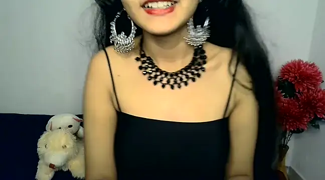 SUZY FROMUS online show from December 2024 12:08:02 PM