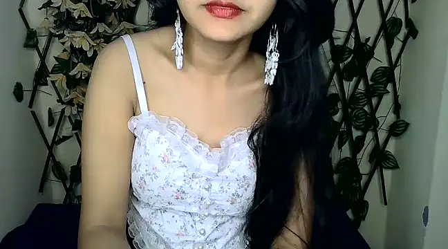 SUZY FROMUS online show from February 2025 08:36:01 PM