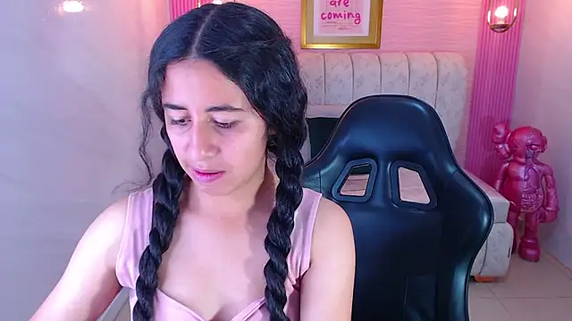 paris sub1  online show from October 2025 12:53:02 PM