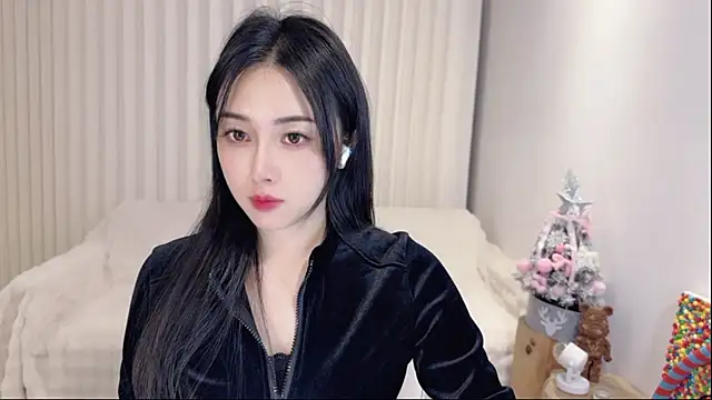 K-moumou online show from February 2025 07:49:01 PM