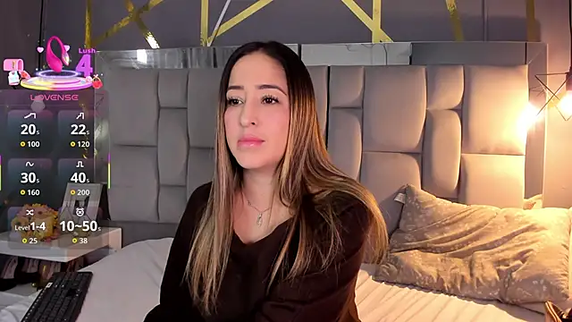 AliceSteel12 online show from September 2025 10:33:02 PM