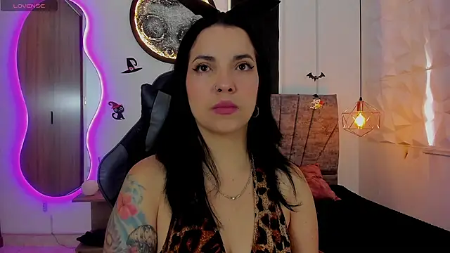 tatiana sc online show from October 2025 01:22:01 PM