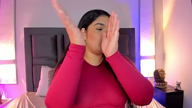 EmmaBecket2 online show from October 2025 01:17:02 PM