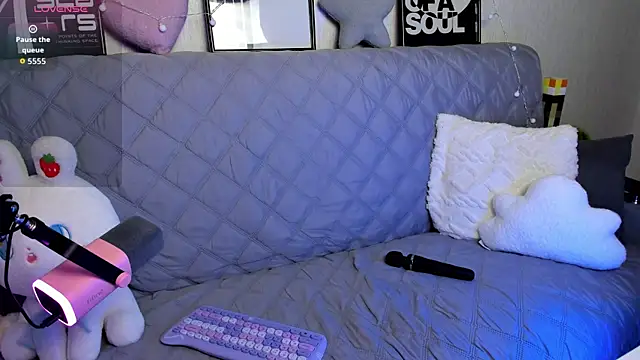 Snapshot of KittiMissi chatting on November 2025 02:50:01 PM KittiMissi online show from November 2025 02:50:01 PM