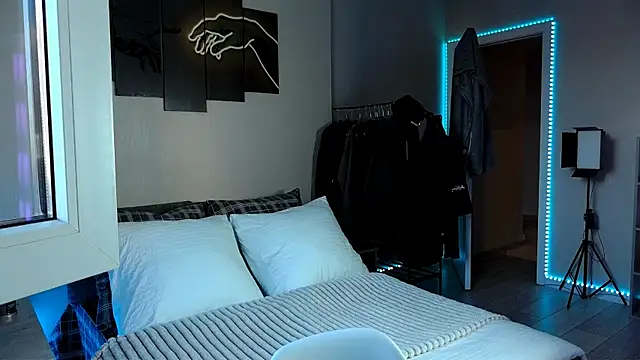 Tanya M online show from January 2025 01:31:01 PM