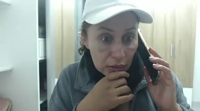 RoxanaLove9 online show from February 2025 03:56:02 AM