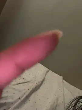 Annie9  online show from October 2025 02:01:02 AM