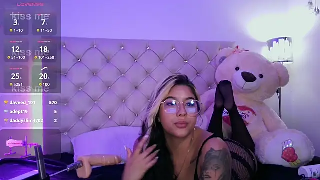 EmberEyes 999 online show from March 2025 12:49:01 AM