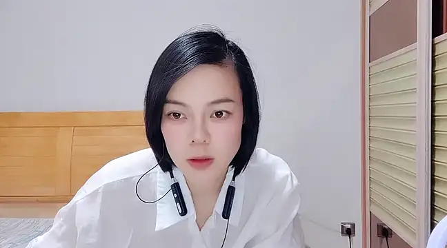 Linda-LL online show from January 2025 04:58:02 AM