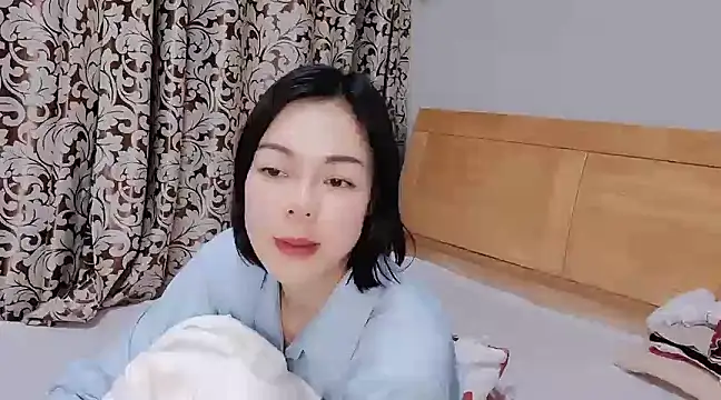 Linda-LL online show from February 2025 05:55:01 AM