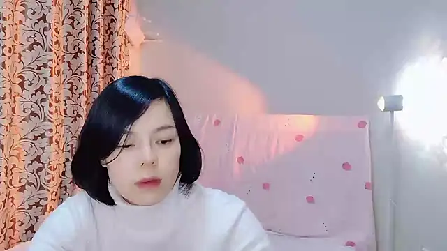 Linda-LL online show from March 2025 02:23:02 PM