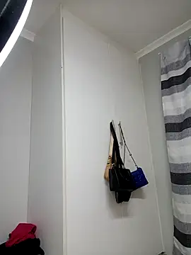 SHANTYBABE online show from November 2025 06:35:02 PM