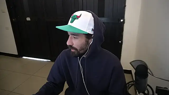 Snapshot of Your_Ice_cream chatting on January 2025 02:35:01 PM Your Ice cream online show from January 2025 02:35:01 PM