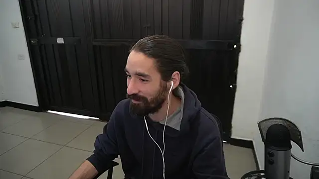 Snapshot of Your_Ice_cream chatting on February 2025 04:22:01 PM Your Ice cream online show from February 2025 04:22:01 PM