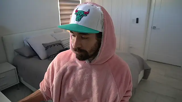 Snapshot of Your_Ice_cream chatting on February 2025 01:38:02 PM Your Ice cream online show from February 2025 01:38:02 PM