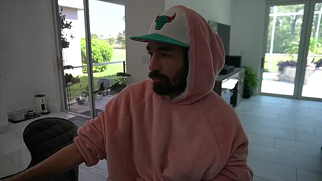 Snapshot of Your_Ice_cream chatting on March 2025 03:49:02 PM Your Ice cream online show from March 2025 03:49:02 PM