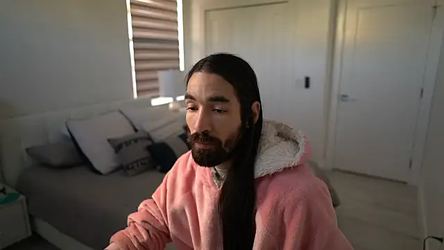 Snapshot of Your_Ice_cream chatting on March 2025 01:07:02 PM Your Ice cream online show from March 2025 01:07:02 PM