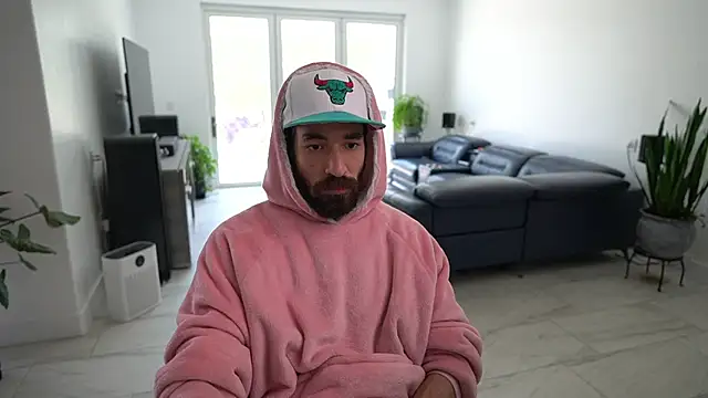 Snapshot of Your_Ice_cream chatting on March 2025 04:42:02 PM Your Ice cream online show from March 2025 04:42:02 PM