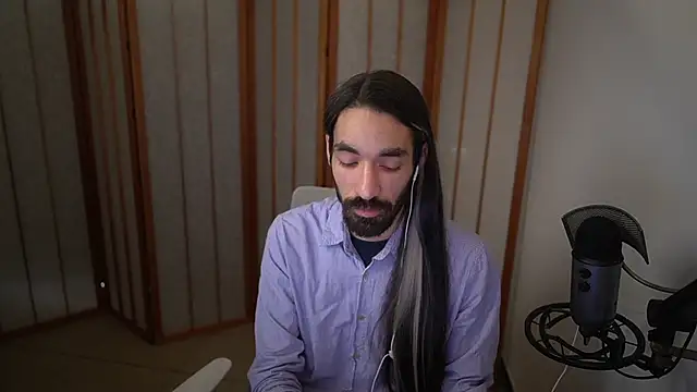 Snapshot of Your_Ice_cream chatting on November 2025 05:04:01 PM Your Ice cream online show from November 2025 05:04:01 PM