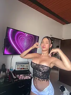 paisitahot1975 online show from March 2025 03:42:01 PM