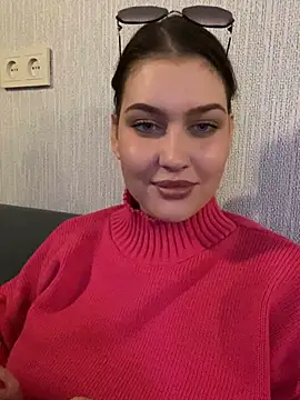 KikiWatson online show from February 2025 11:10:01 AM