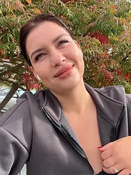 KikiWatson online show from September 2025 06:19:02 AM