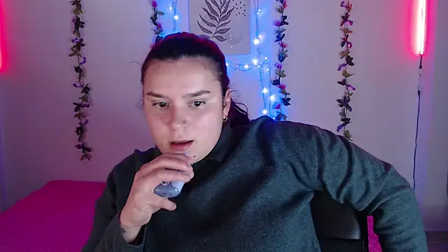 Nika 1  online show from February 2025 06:30:01 PM