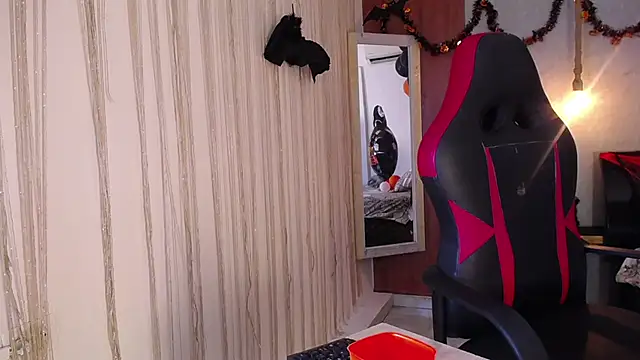 hera divine online show from October 2025 10:33:02 PM