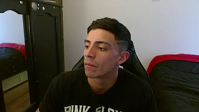 kv   xxx  online show from October 2025 07:44:01 PM