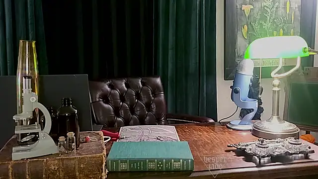 Snapshot of vesperjadex chatting on February 2025 01:44:02 AM vesperjadex online show from February 2025 01:44:02 AM