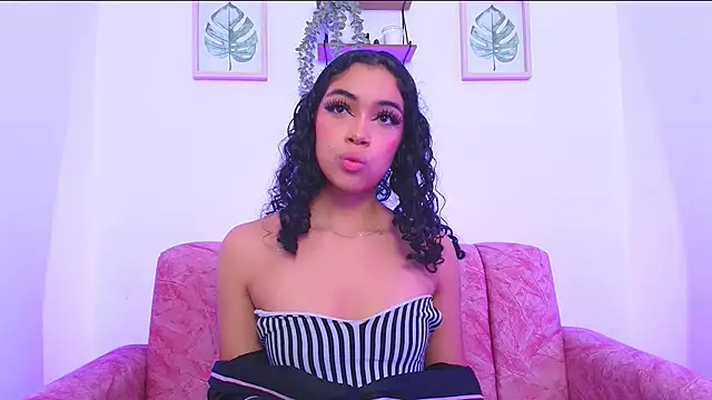 Sara Jhonson online show from December 2024 03:03:02 AM