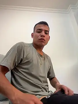 Snapshot of stiven-p23 chatting on May 2026 09:31:02 PM stiven-p23 online show from May 2026 09:31:02 PM