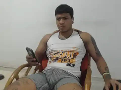 camiloacosta321 online show from January 2025 08:14:01 AM