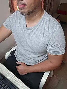 Snapshot of pob_cam chatting on February 2026 09:11:01 PM pob cam online show from February 2026 09:11:01 PM