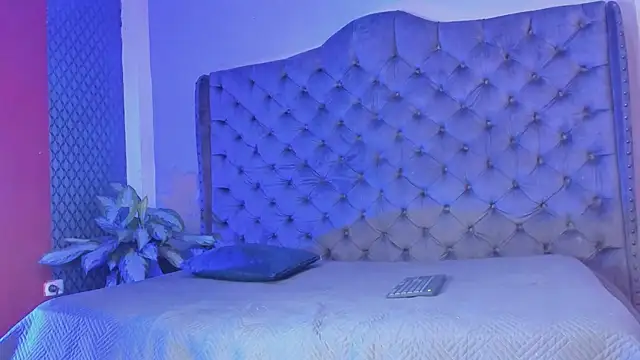 yulianademond66 online show from February 2025 08:31:01 PM