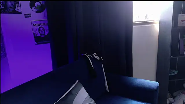 yulianademond66 online show from March 2026 07:39:01 PM